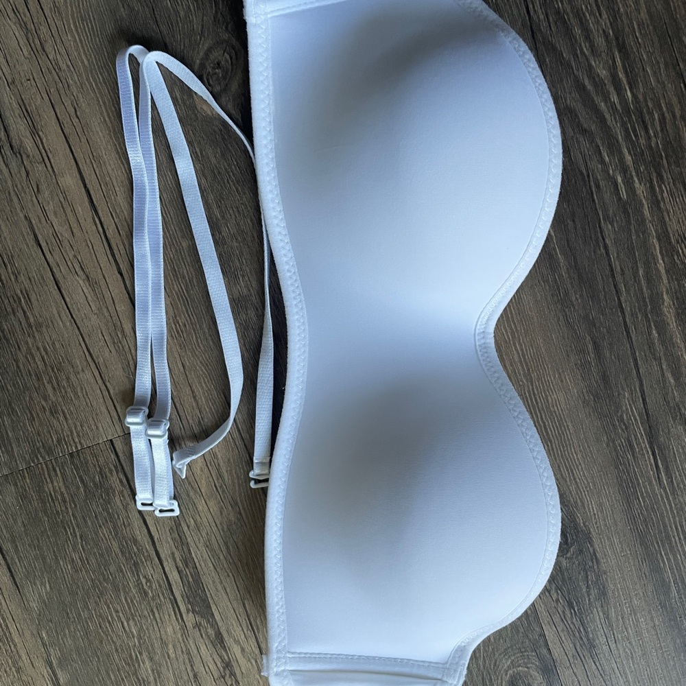 White Strapless Bra with Detachable Straps